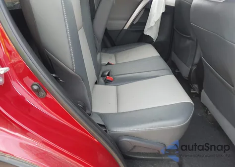 2015 Toyota Rav4 Limited z USA, uszkodzony, nr VIN 2T3YFREVXFW202004